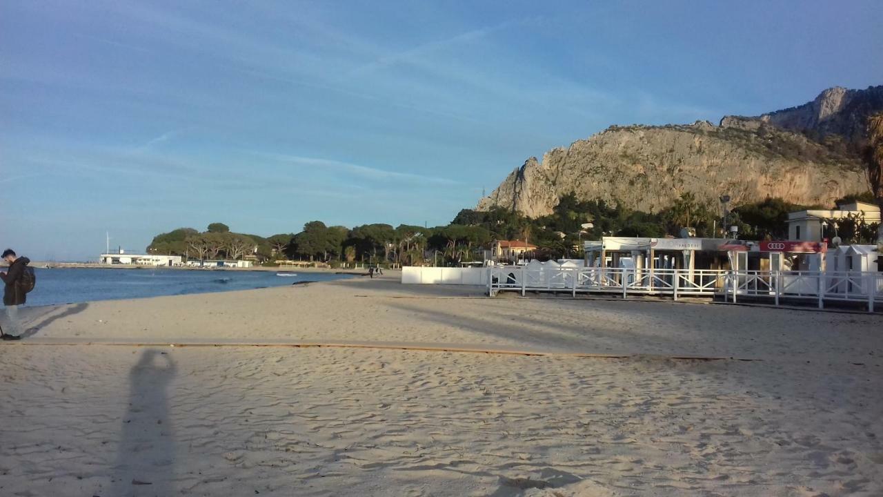 Principessa Jolanda Villa Mondello Exterior photo